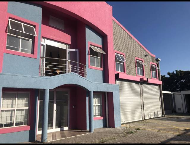 2,109M² FACTORY TO LET IN EPPING INDUSTRIAL